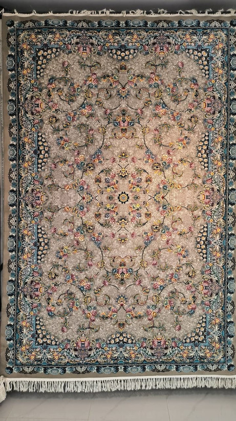 نمای کامل فرش گیلدا