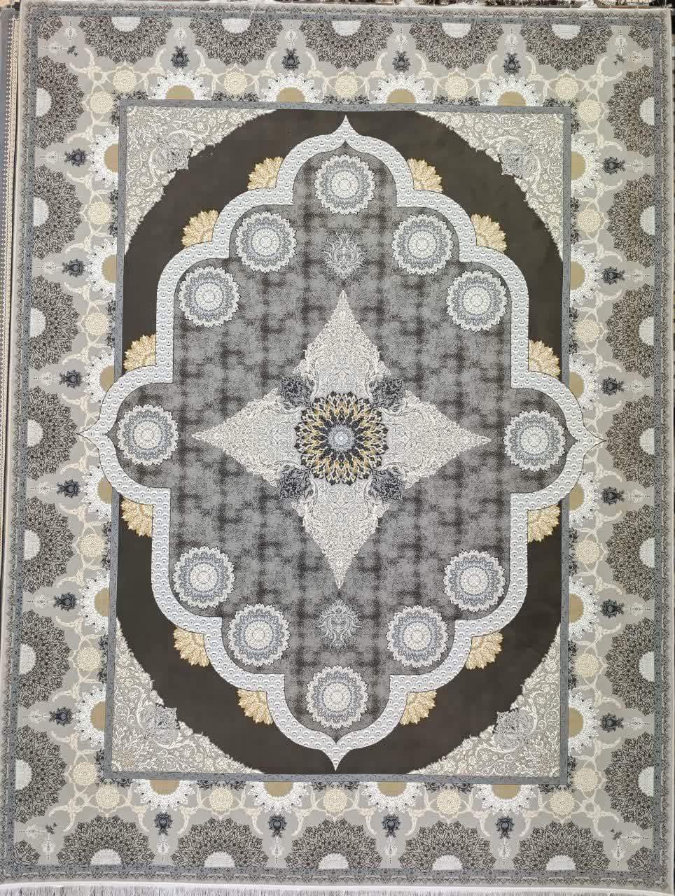 فرش 1200 شانه آکریلیک با طرح ارغوان