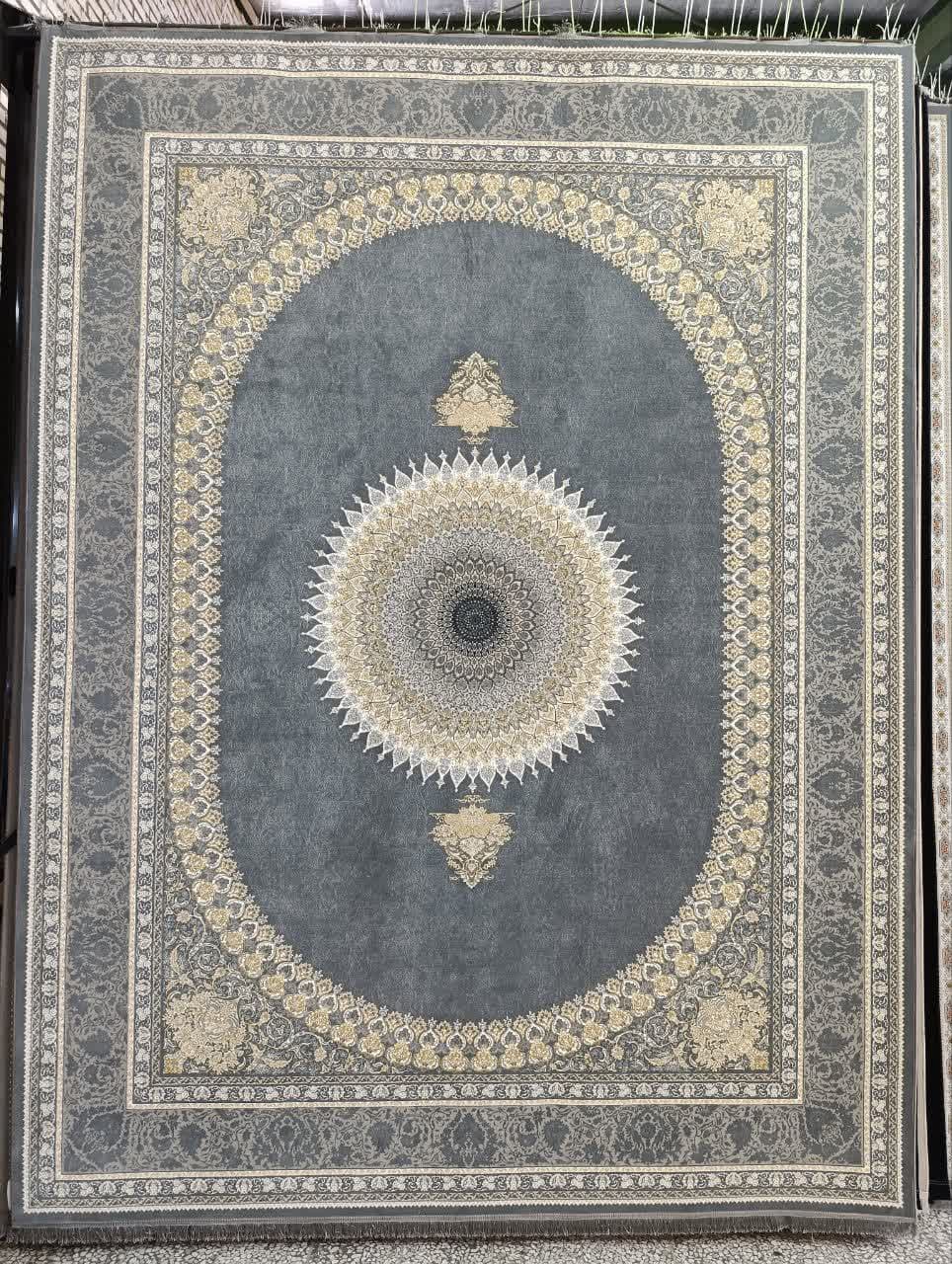 فرش ماشینی 1200 شانه آکریلیک طرح غزل