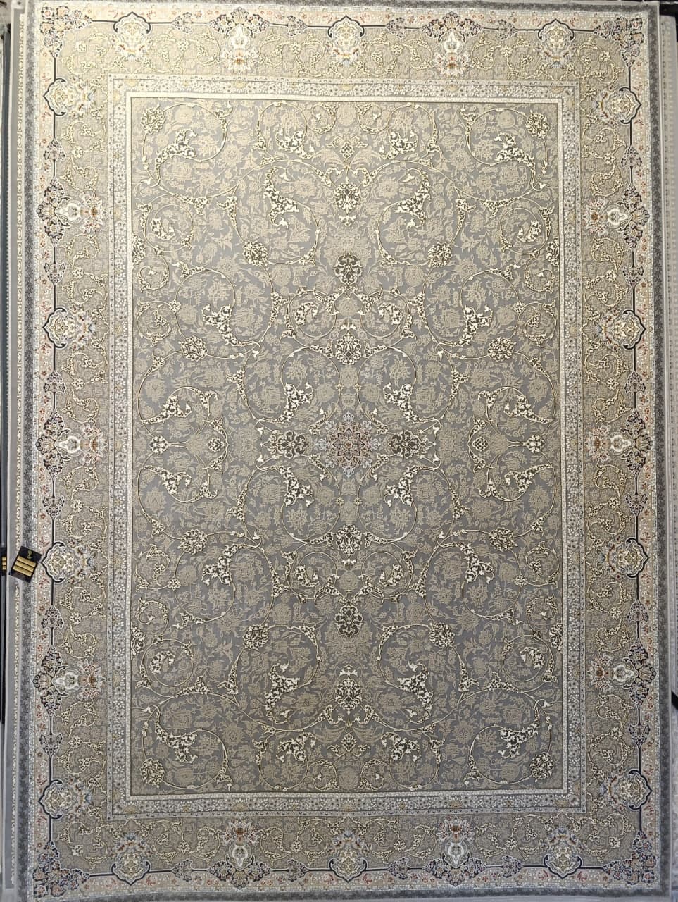 فرش 1200 شانه آکریلیک طرح تخت طاووس