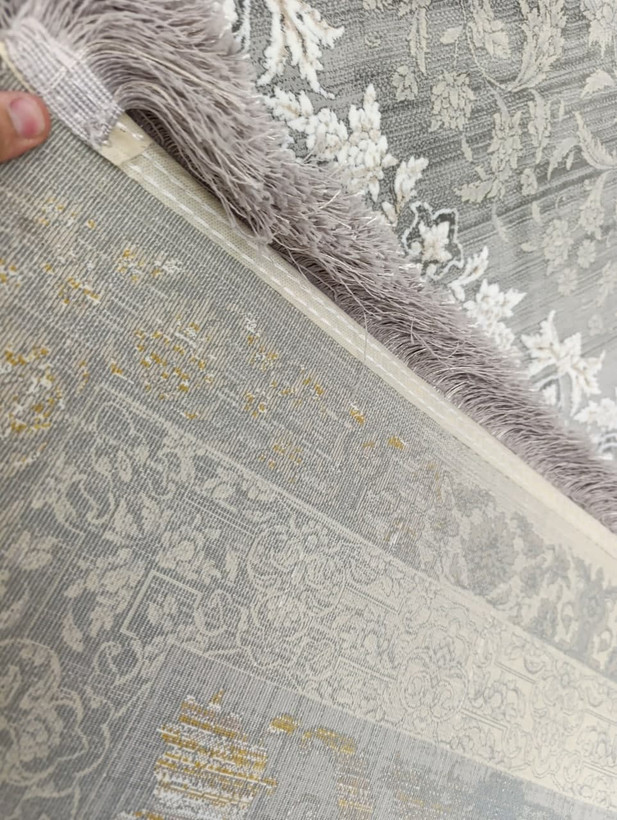 نمای پشت فرش راشین