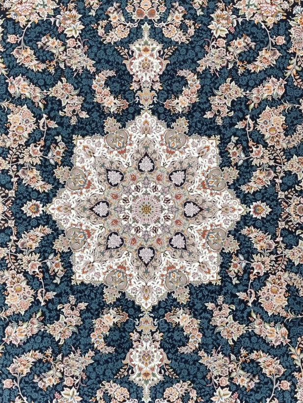 نمای ترنج فرش اولیا