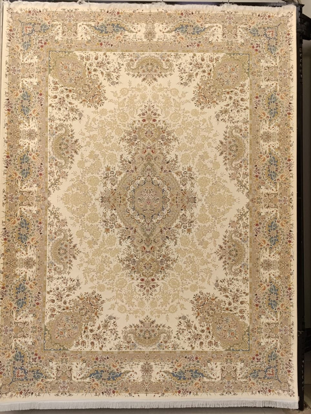 نمای نقشه فرش سوسن