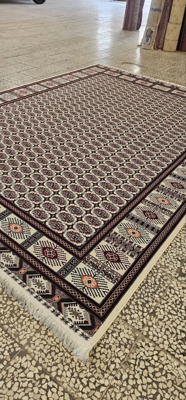 فرش 700شانه آکریلیک طرح ماری