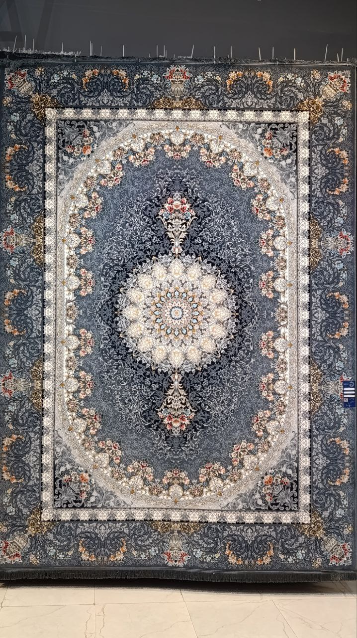 فرش 700شانه آکریلیک طرح ترنج دار شهاب